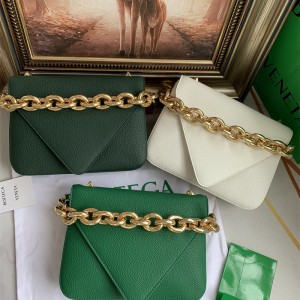 보테가베네타 667399 마운트 레더 체인 숄더백 