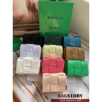 보테가베네타 인트레치아토 미니 카세트백 666688