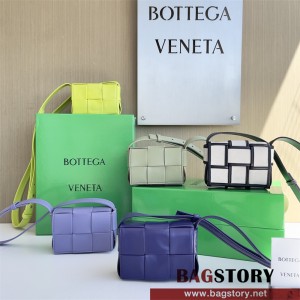 보테가베네타 미니 카세트백 667048