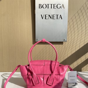 보테가베네타 ARCO 아르코백 미니 토트백 666873