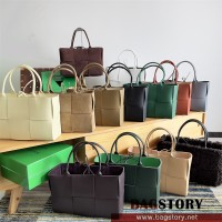 보테가베네타 22FW 여성 유니코  아르코 미디엄 토트백  609175 36.5cm