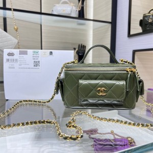 샤넬 CHANEL 체인 탑핸들 코스메틱 케이스 AP3017