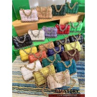 보테가베네타 631421 패딩 카세트백 체인 631421