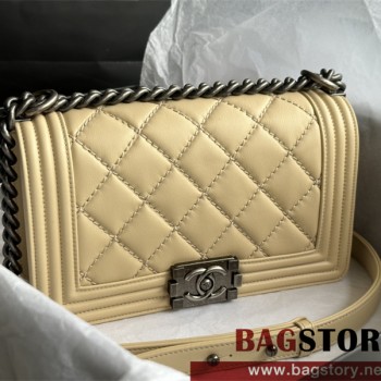 샤넬 CHANEL 캐비어 보이백 Leboy 25CM