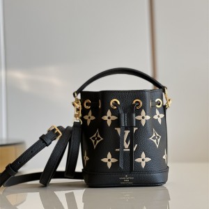 루이비통 Louis Vuitton 나노 노에  M46291