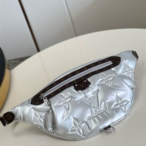 루이비통 Louis Vuitton 맥시범백 M20971