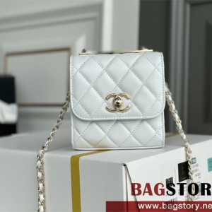 샤넬 CHANEL 퀄팅 체인 클러치백 미니 A81633