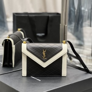 입생로랑 YSL 685574 20CM 숄더 크로스백