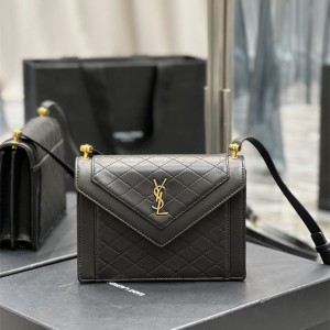 입생로랑 YSL 685574 20CM 레더 크로스백