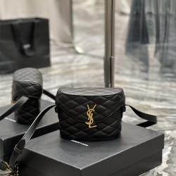 입생로랑 YSL 710080 퀼팅 준박스백