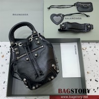발렌시아가 BALENCIAGA 르카골 버킷백 미디움