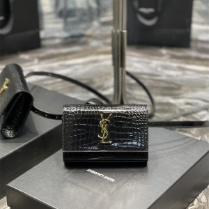 입생로랑 YSL 534395 18CM 여성가방 kate 케이트 벨트백