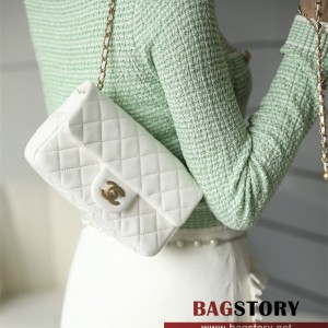 샤넬 CHANEL 골드볼 램스킨 클래식백 20CM