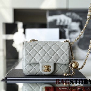 샤넬 CHANEL 골드볼 램스킨 클래식백 18CM