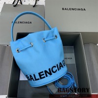 발렌시아가 BALENCIAGA 버킷백 