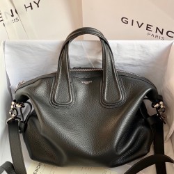 지방시 GIVENCHY 나이팅게일