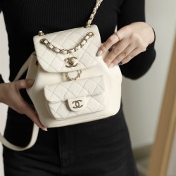 샤넬 CHANEL 크루즈 백팩