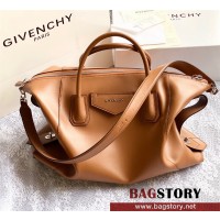 지방시 GIVENCHY 안티고나