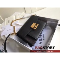 지방시 GIVENCHY 투톤 레더 숄더백