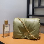 로에베 LOEWE 9801 퍼퍼고야백 