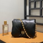 로에베 LOEWE 9801 퍼퍼고야백 