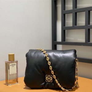 로에베 LOEWE 9801 퍼퍼고야백 