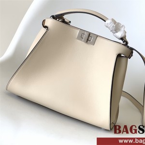 펜디 FENDI 피카부백 27CM