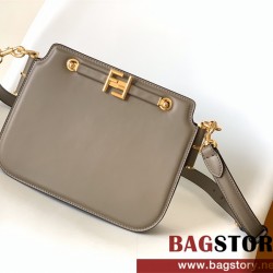 펜디 FENDI 터치 숄더백 26CM