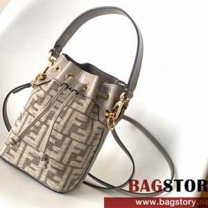 펜디 FENDI 몬트레조 미니 버킷백 18CM