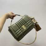 버버리 BURBERRY