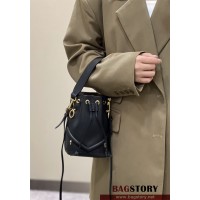 펜디 FENDI 몬트레조 미니 버킷백 18CM