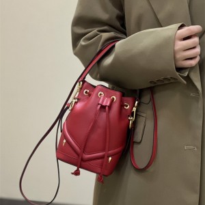 펜디 FENDI 몬트레조 미니 버킷백 18CM