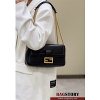 펜디 FENDI 피카부백 27CM