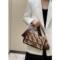 펜디 FENDI 바게트백 27CM