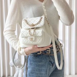 샤넬 CHANEL 크루즈 백팩