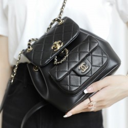 샤넬 CHANEL 크루즈 백팩
