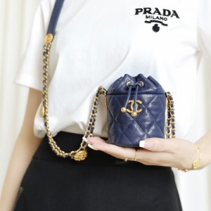 샤넬 CHANEL 금장 미니 체인 버킷백 AP2859