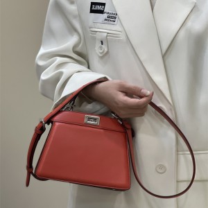 펜디 FENDI 피카부백 20CM