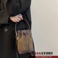 펜디 FENDI 몬트레조 미니 버킷백 18CM