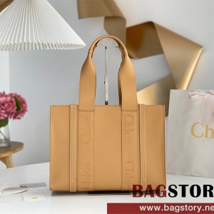 끌로에 Chloe 37cm 우디 토트백 미디움