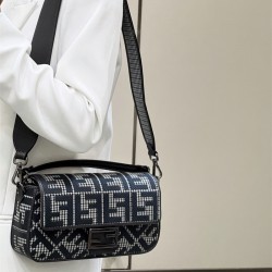 펜디 FENDI 바게트백 27CM