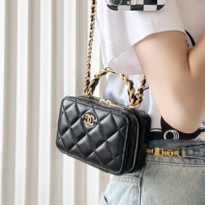 샤넬 CHANEL 미니 코스메틱 케이스  탑핸들 카메라백