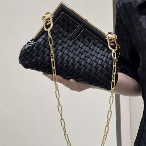 펜디 FENDI 퍼스트백 26CM