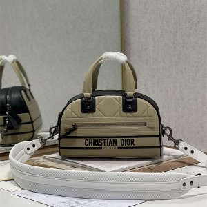디올 DIOR  볼링백  25cm