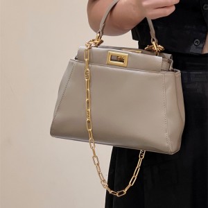 펜디 FENDI  피카부백 23CM