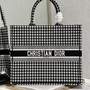 디올 DIOR 북토트백42CM