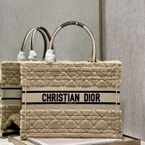 디올 DIOR 북토트백36CM
