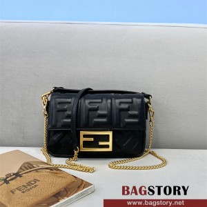 펜디 FENDI 바게트백 19CM