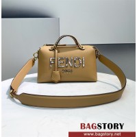 펜디 FENDI 바이더웨이 보스턴백 28CM