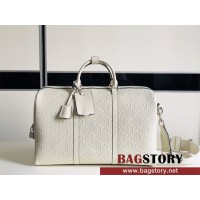 구찌 GUCCI   GG 엠보스 더플백 625768